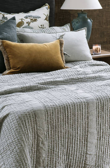 Bianca Lorenne - Puritsu Bedspread / Pillowcase/Eurocase - Silver